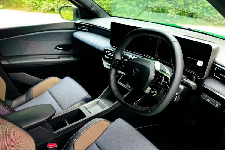renault 5 e-tech electric interior