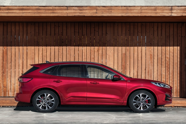 FORD KUGA ESTATE ST-Line Edition