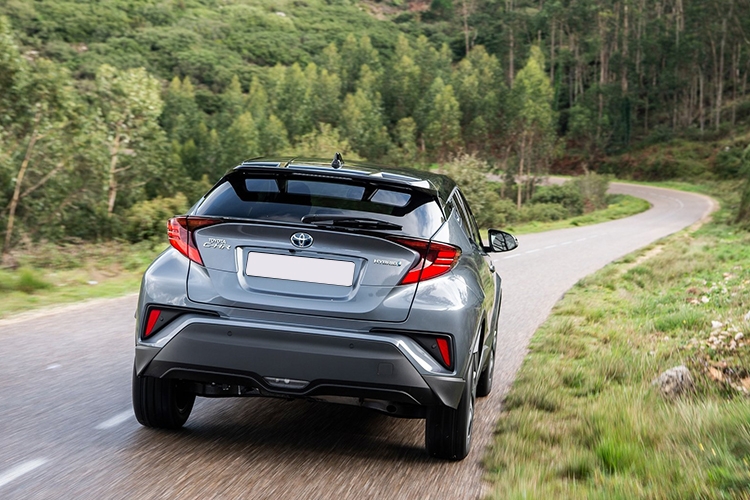 TOYOTA C-HR HATCHBACK Icon