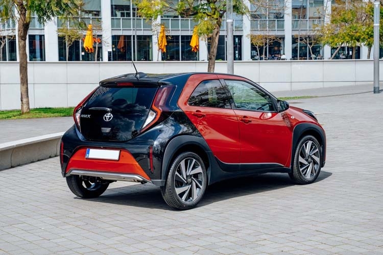 TOYOTA AYGO X HATCHBACK Exclusive