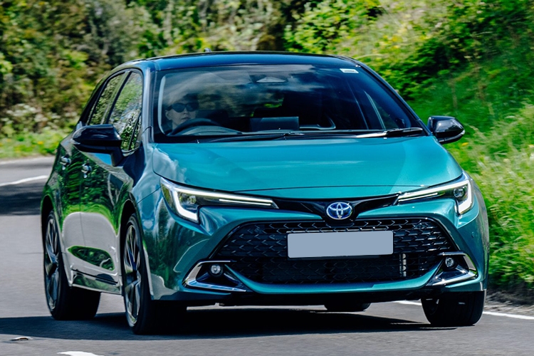 TOYOTA COROLLA HATCHBACK Icon