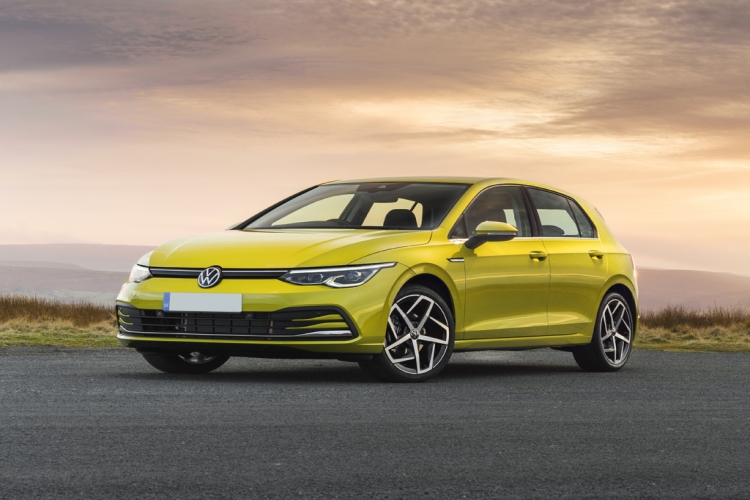 VOLKSWAGEN GOLF HATCHBACK R-Line